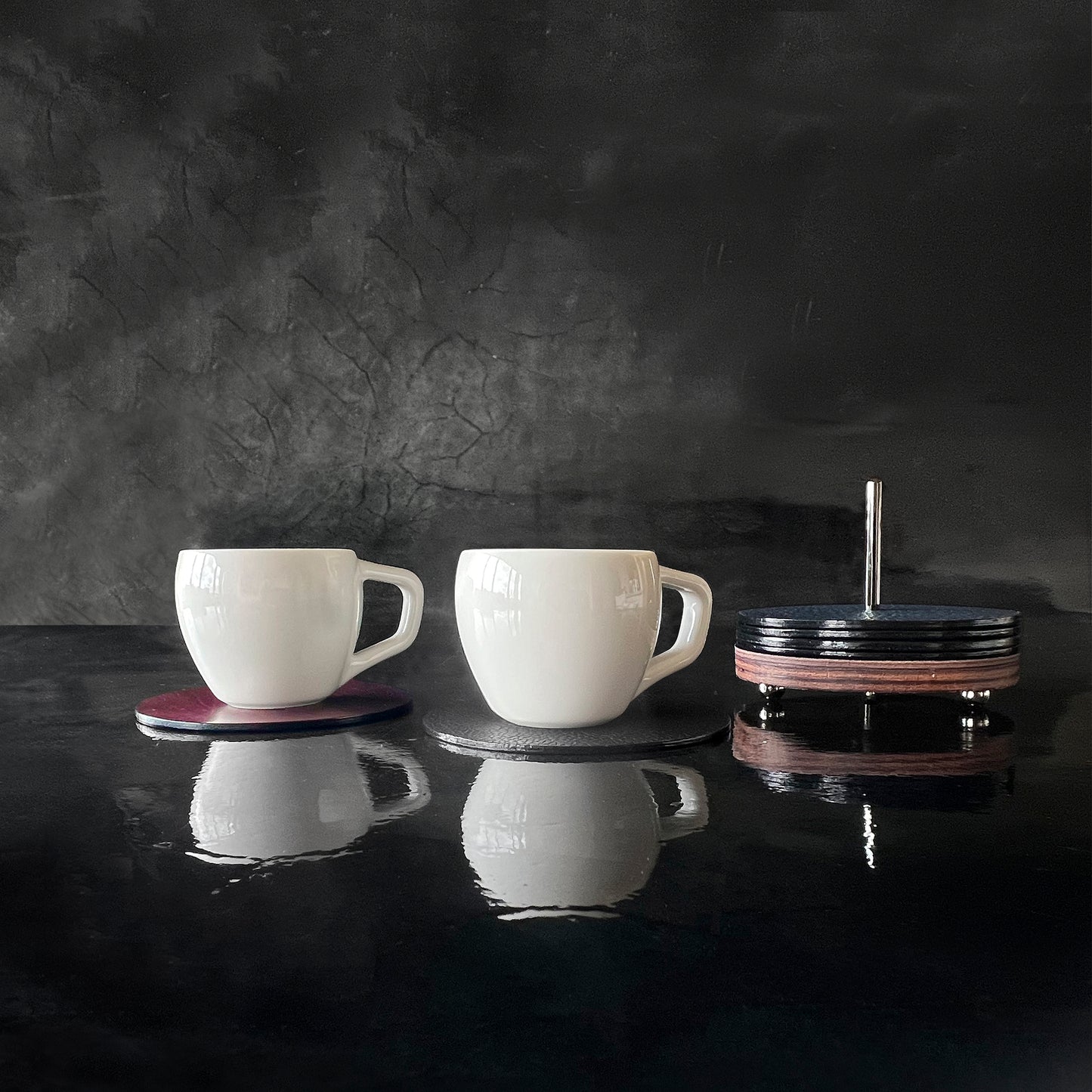 Coaster Stands / 本革