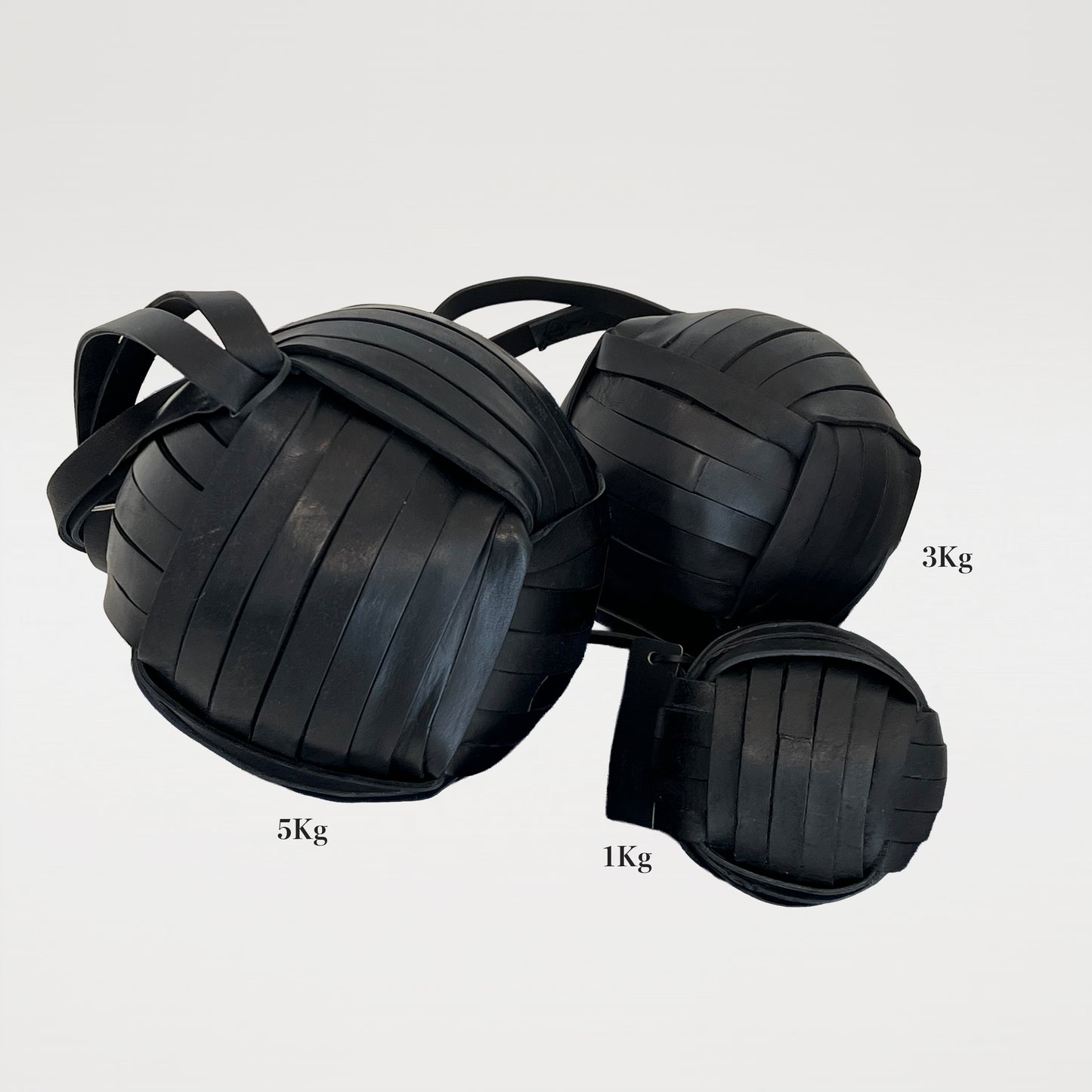 ドアストッパー  /  Plyleather